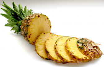 สับปะรด กี่แคล กินอย่างไรให้ได้ประโยชน์ต่อสุขภาพมากที่สุด